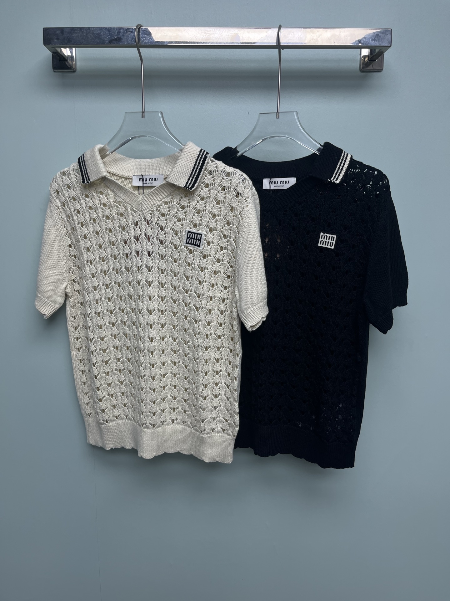 Women's short sleeves